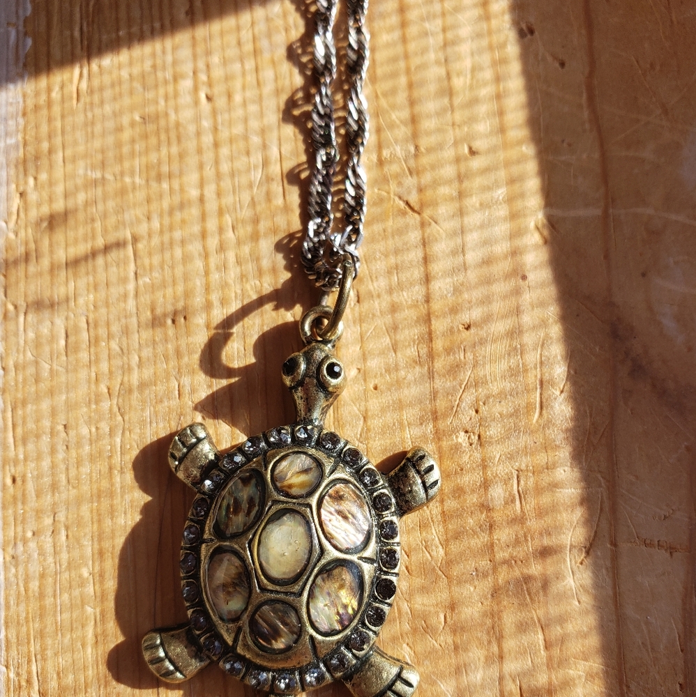 Beachy real silver turtle necklace